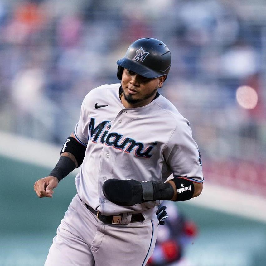 Jorge Soler's homer helps the Marlins rally for a 3-2 win over the