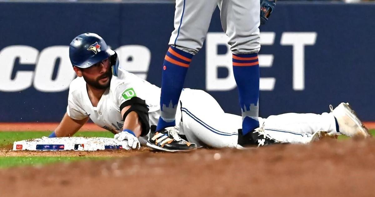 3rd Inning Four-run third inning powers Blue Jays to 6-2 victory over Mets