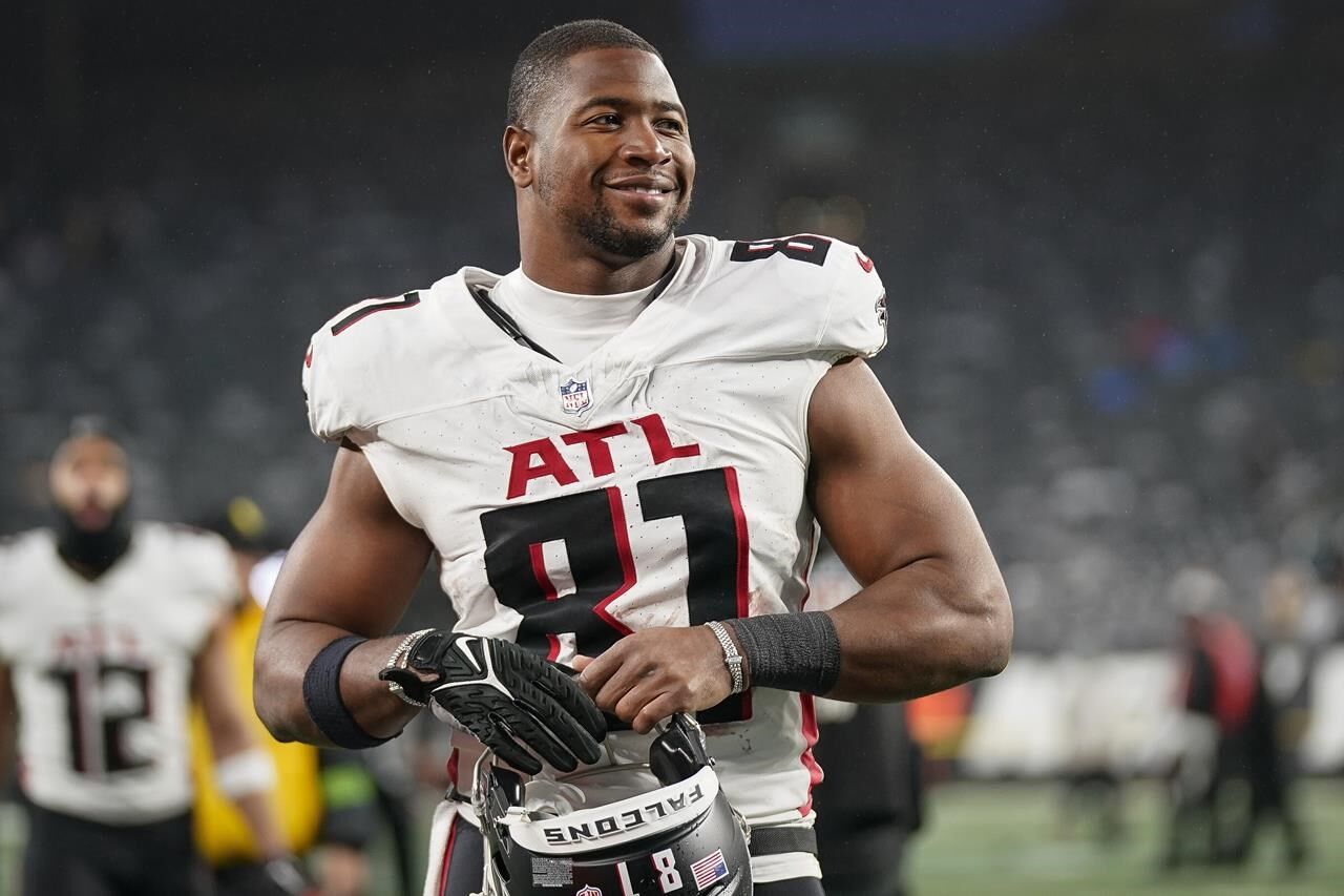 Dolphins Fill Need At Tight End, Agree To Terms With Jonnu Smith On 2 ...