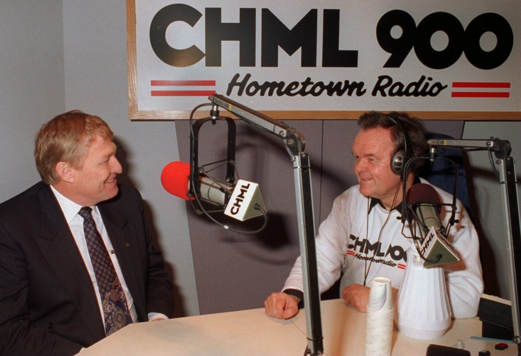 Hamiltons 900 CHML Radio Station Shuts Down After Nearly a Century