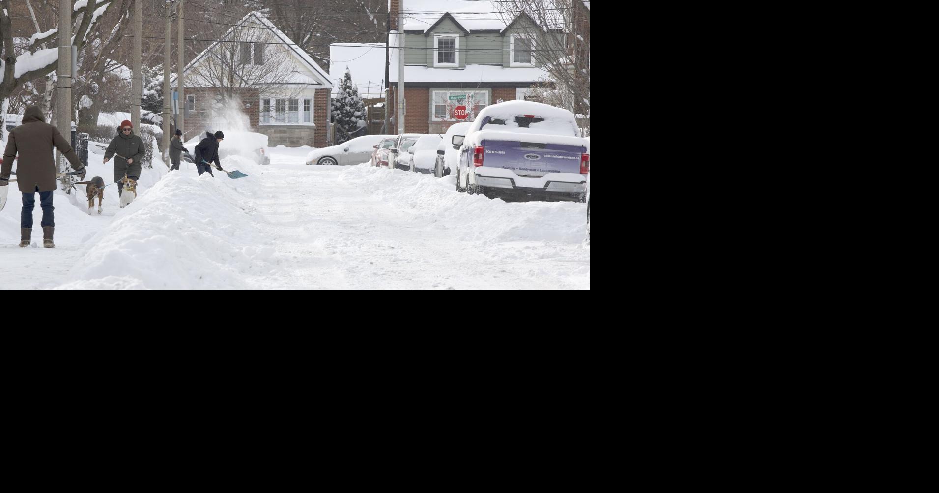 Hamilton spared worst of weekend snowstorm as cleanup begins