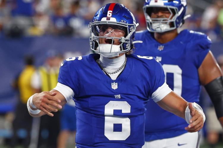 Rookie QB Jaxson Dart stars in his home preseason debut as the Giants beat  the Jets