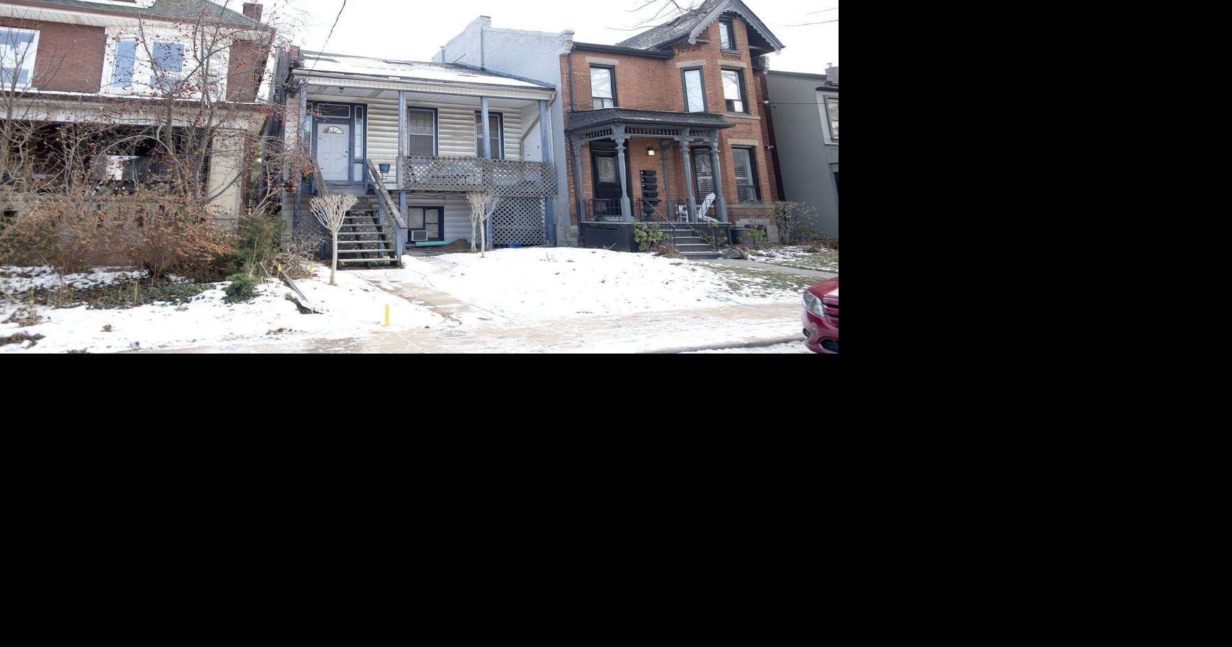 The mayor had sought an urgent ruling to empty the house where her former partner lives, citing a city repair order with a May deadline. 