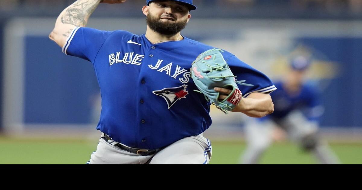 Dazed and defeated Blue Jays Alek Manoah struggles in yet another loss