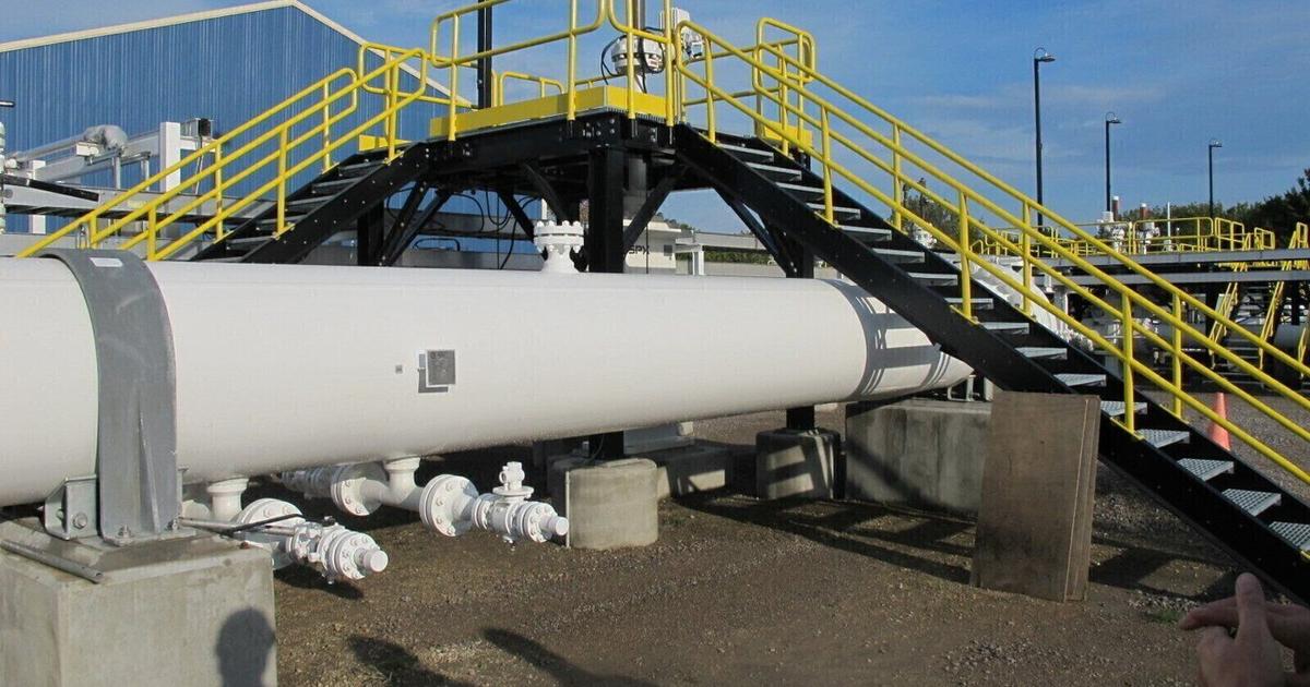 Trump implied threat to Canada energy trade