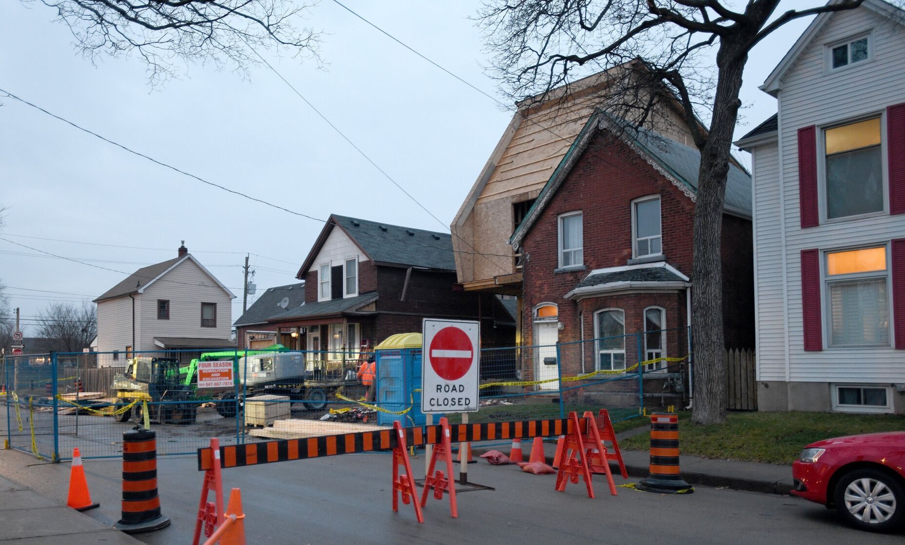 Unstable home under construction in Hamilton s north end