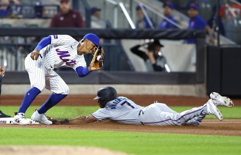 Tim Anderson provides a spark for Marlins in 4-2 win over Mets