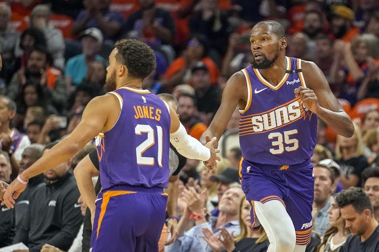 Kevin Durant scores 31, leading the Suns past the Mavericks 114102