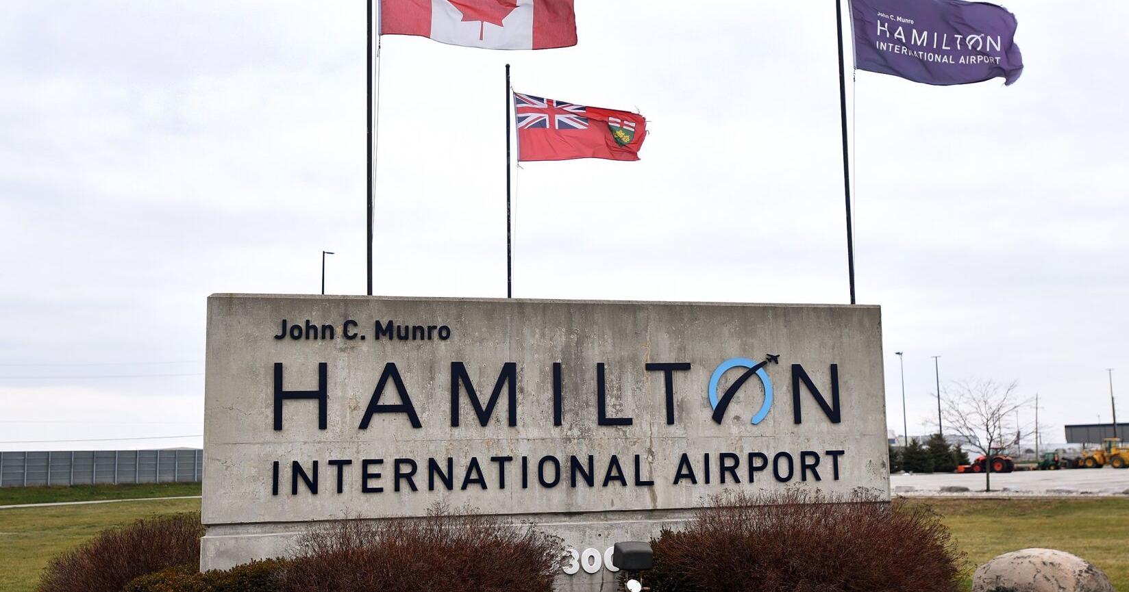 Hamilton airport arrest for disturbance, assault on flight - Vimarsana News
