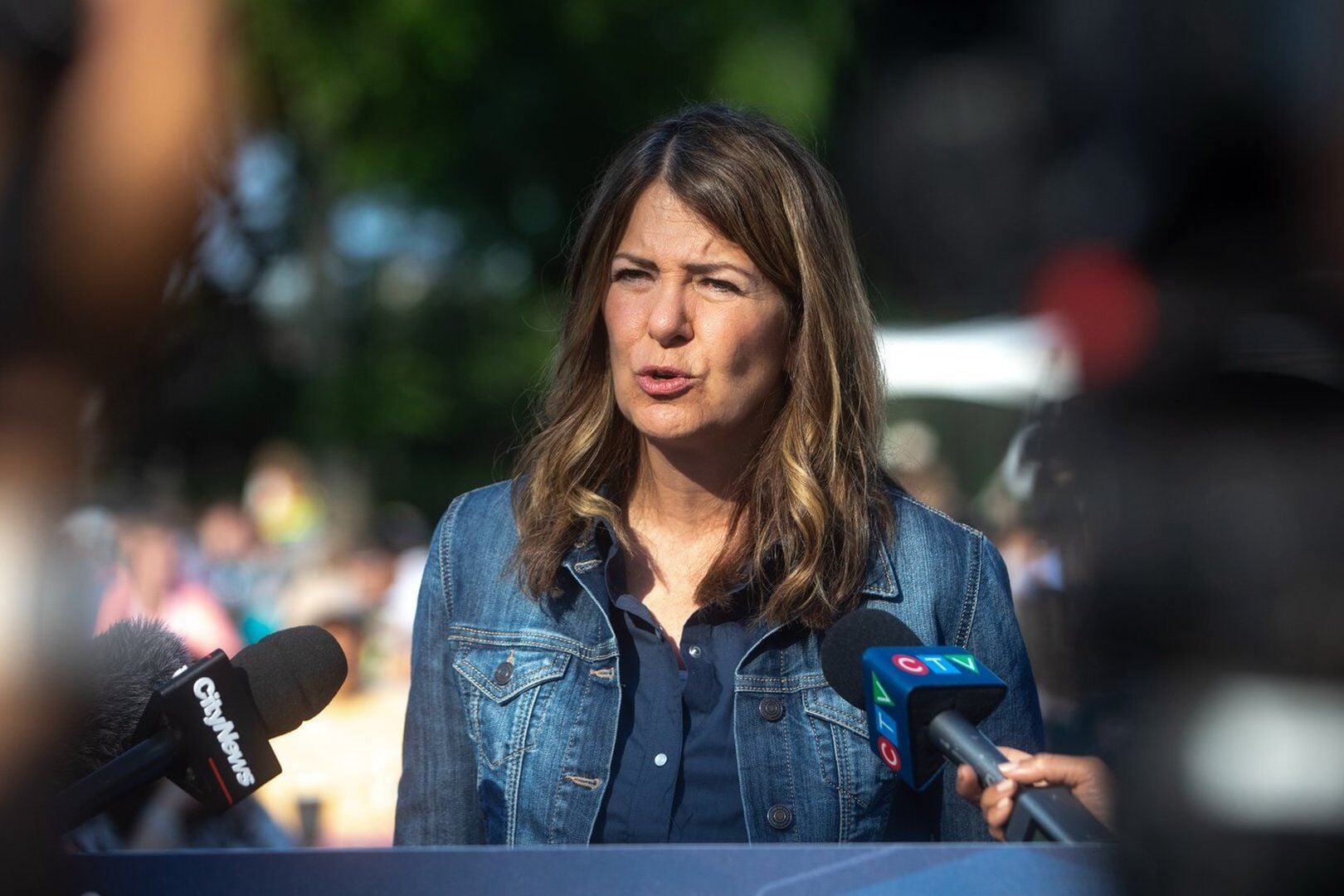 Alberta government tells Edmonton to dump infill rules, cites parking ...