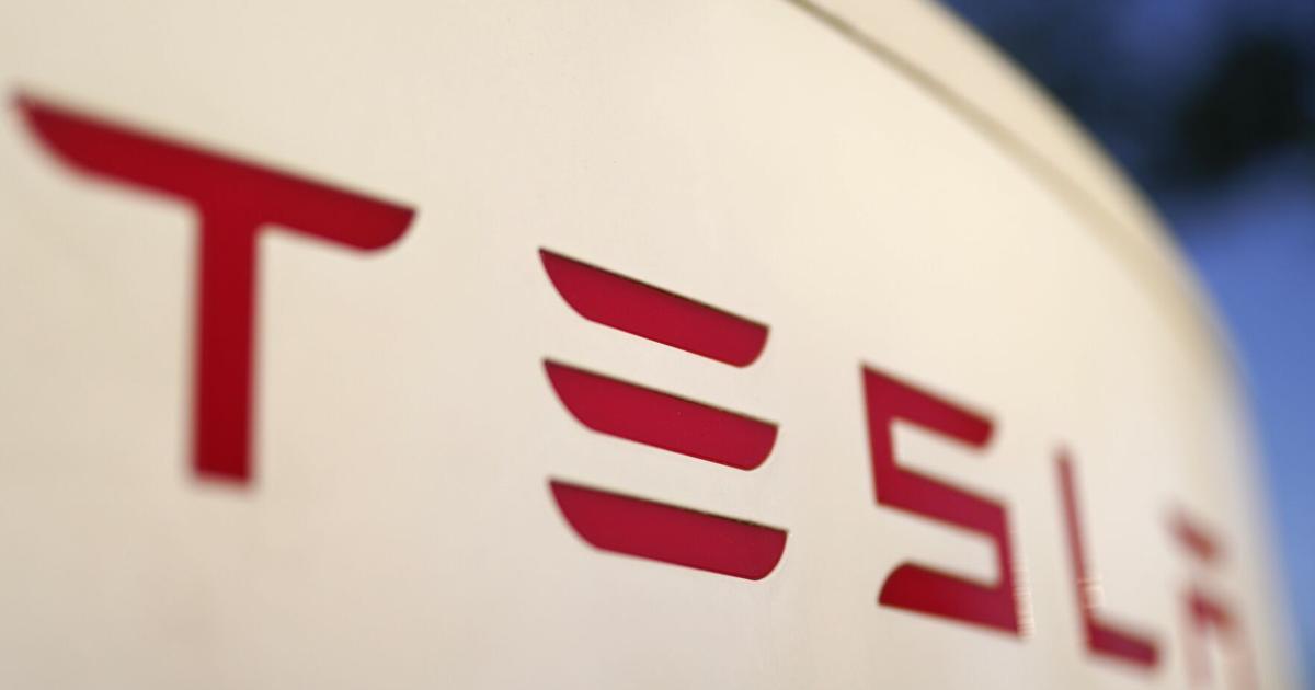 Tesla showroom opens at Lime Ridge Mall