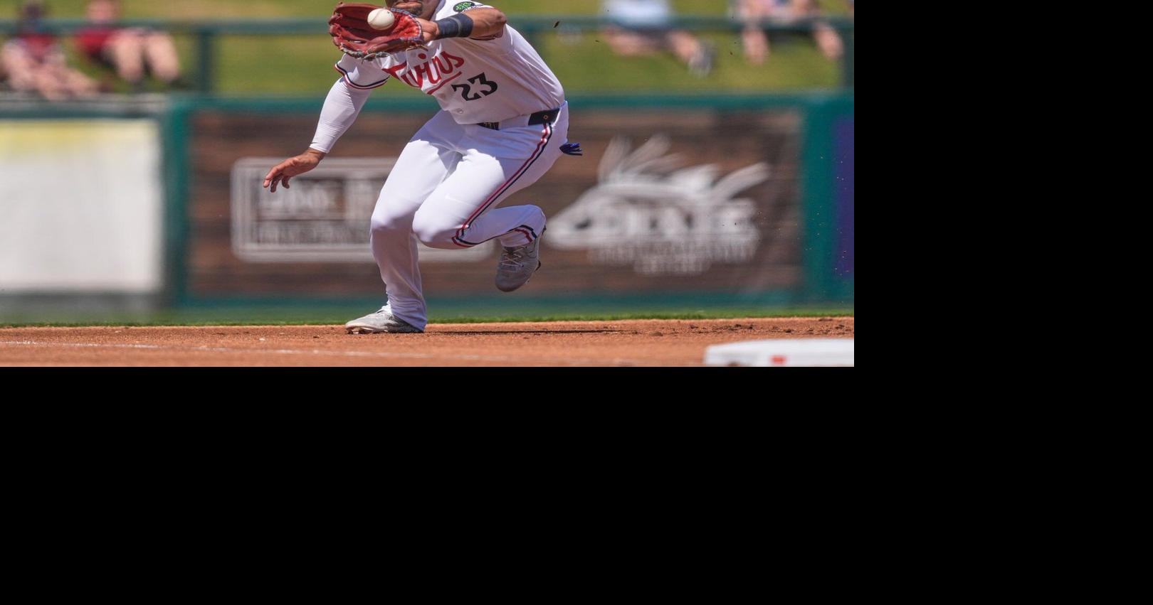 Twins scratch Lewis as a precaution with right side tightness, learn ...