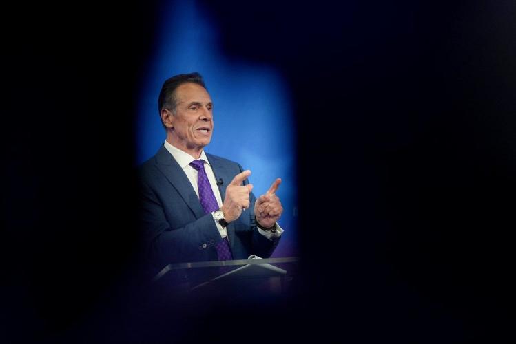 Photos of the first New York City mayoral debate between Mamdani, Cuomo ...