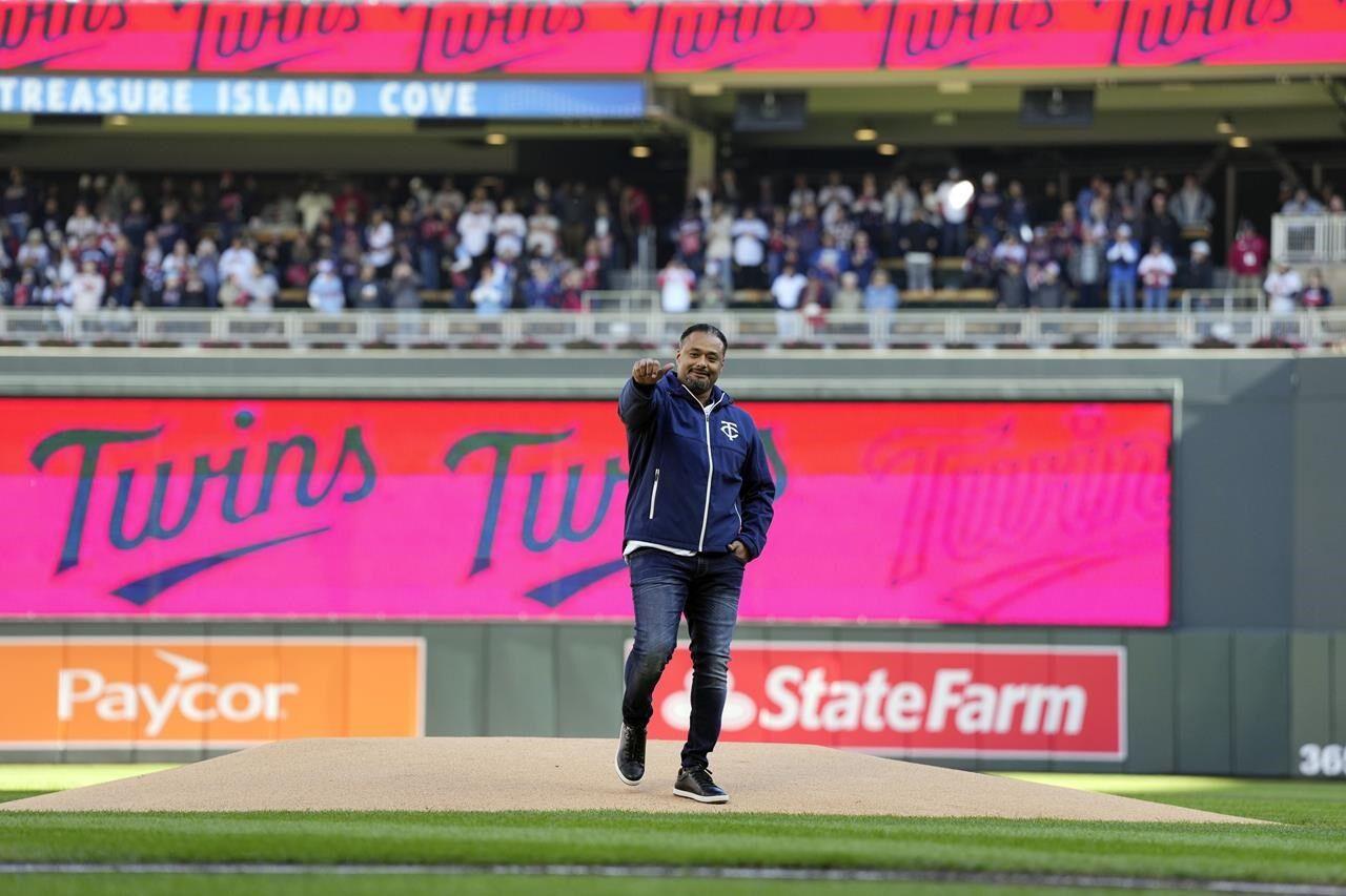 Mets shortstop Francisco Lindor has elbow surgery to remove bone