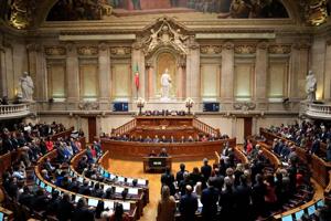 Portuguese parliament approves bill banning face coverings in public