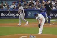 Dodgers LHP Clayton Kershaw chased in 1st inning of NLDS