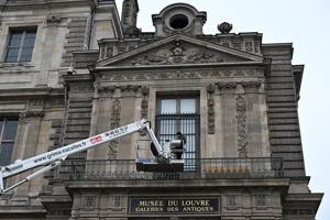 Louvre tightens security after $102M jewel heist, installs bars on infamous window