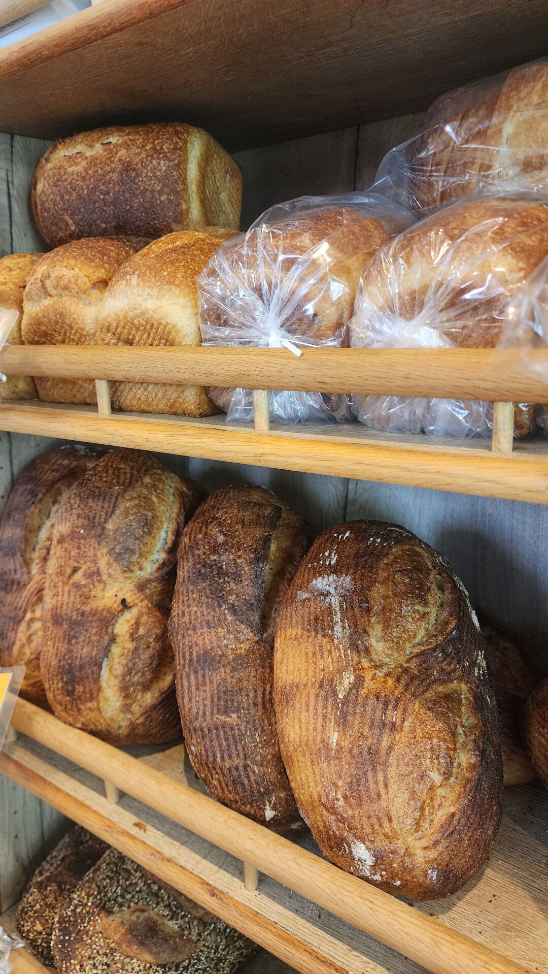 Where to get a good loaf of bread in Hamilton