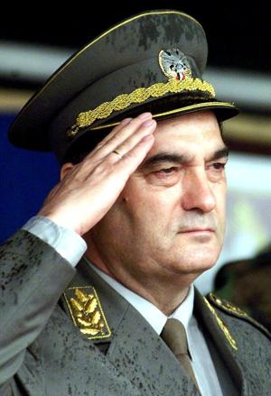 Nebojsa Pavkovic, Serbian general convicted by UN of war crimes in Kosovo, dies at 79