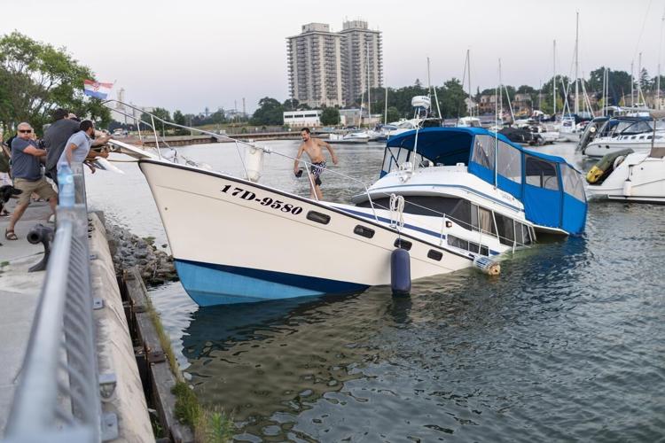 Waterloo man charged after boat sinks off Pier 8 in Hamilton
