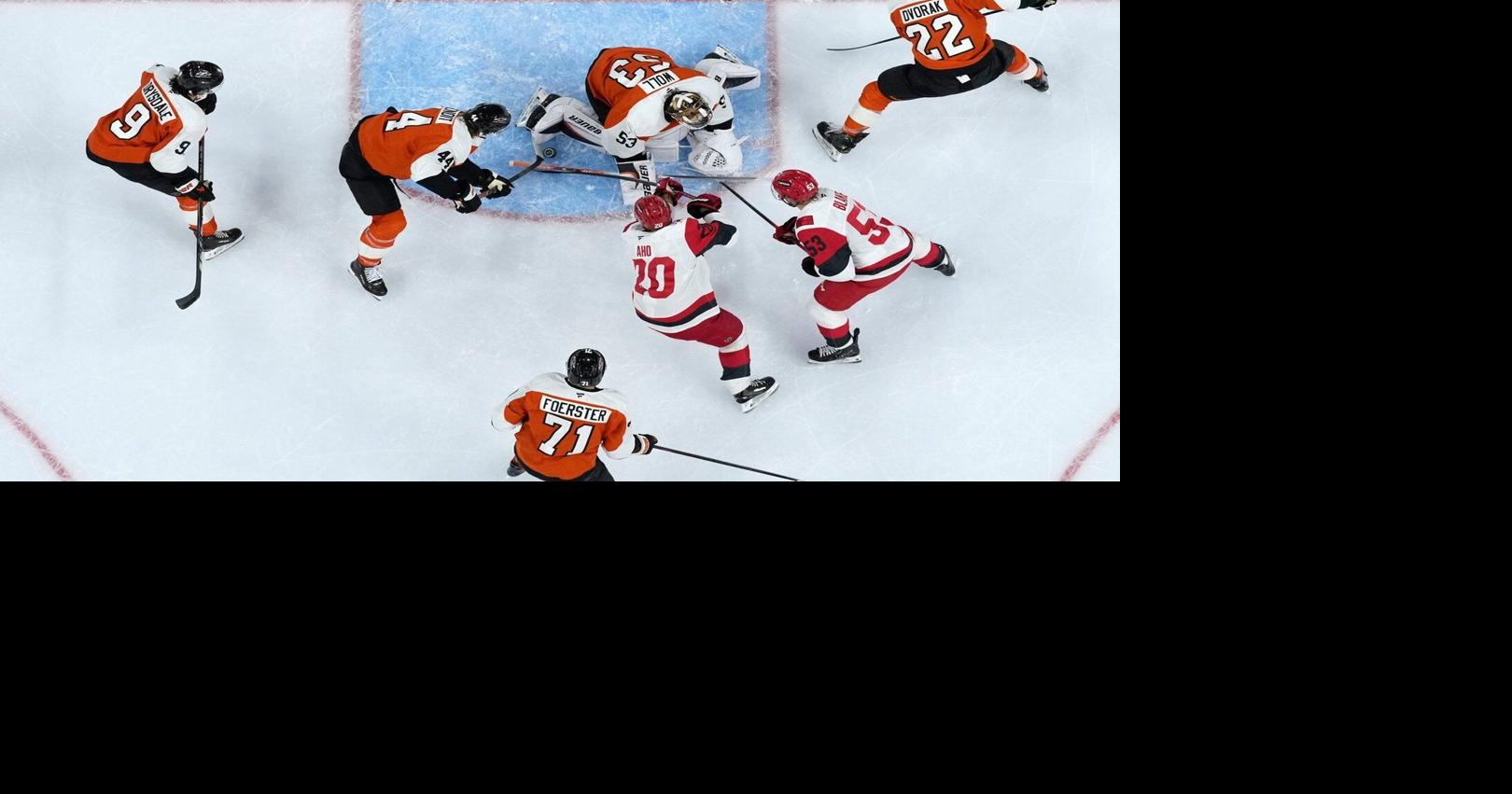 Hurricanes send Flyers to franchise-record 7th straight loss to open season
