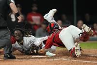 Braves' Ronald Acuña out of lineup vs Miami with right calf