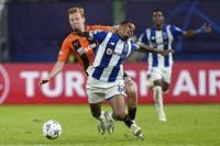 Galeno scores twice as Porto eases to a 3-1 win over Ukraine's