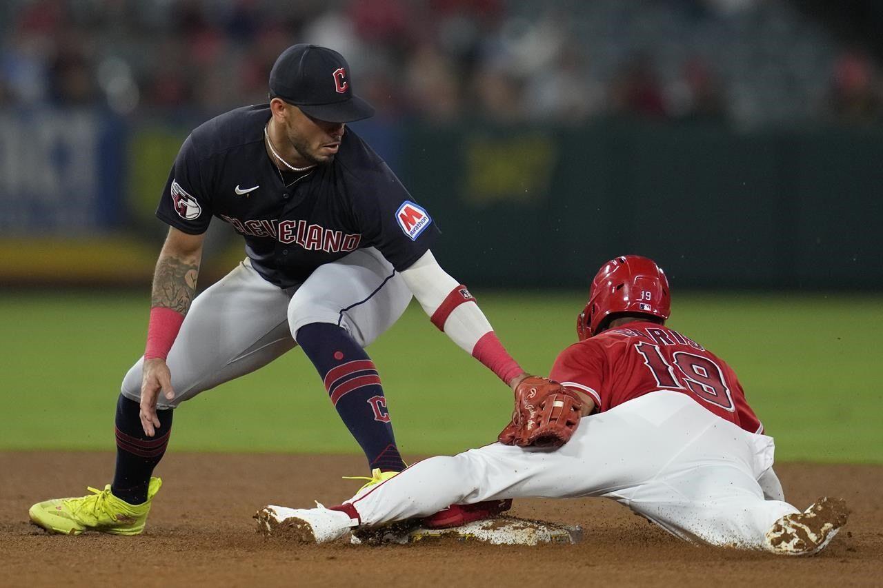 Rangers score go-ahead run on wild pitch to beat A's 3-2