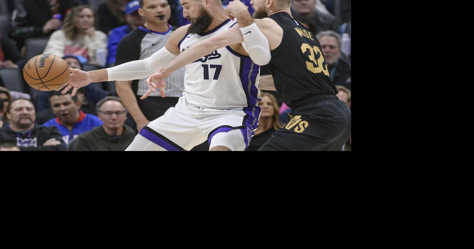 The Kings hand the Cavaliers their 3rd straight loss with a 123-119 win