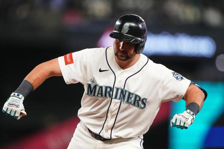 Mariners catcher Cal Raleigh sitting out a 3rd straight game due to a ...