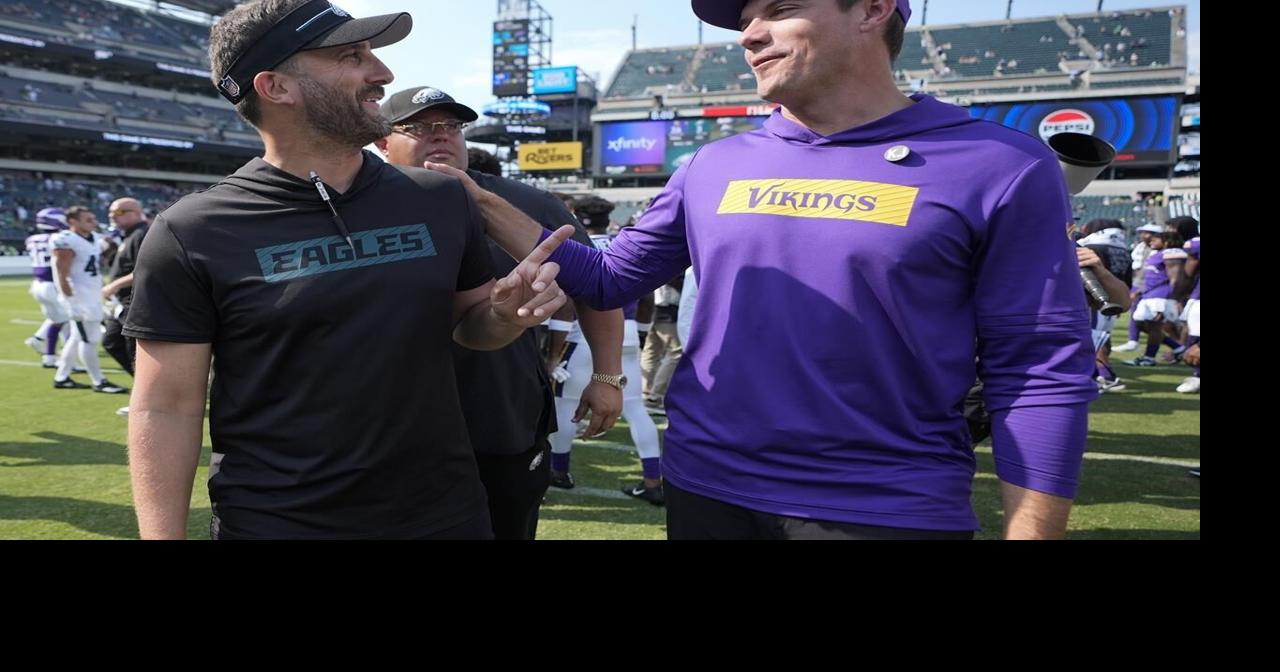 The New York Giants kick off their 100th season against the Minnesota Vikings