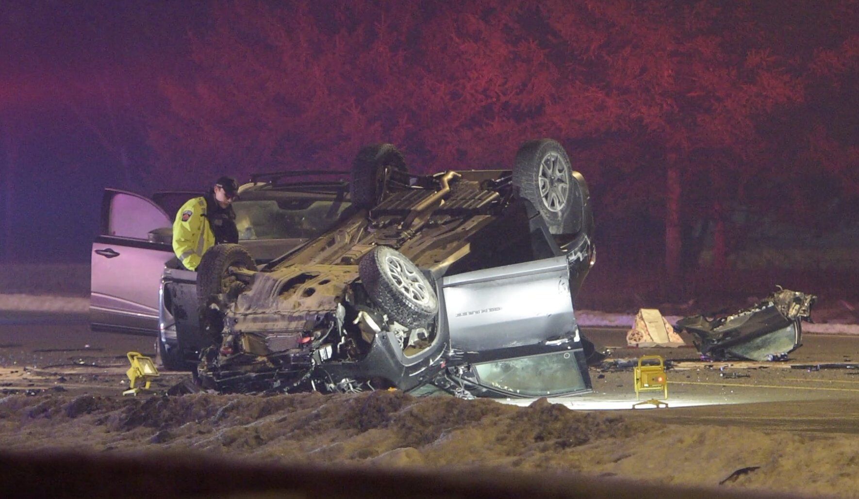 Man dead in Ancaster crash