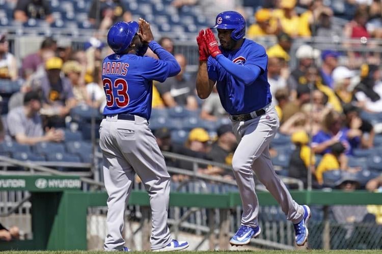 Cody Bellinger's two-run homer lifts Chicago Cubs over Toronto