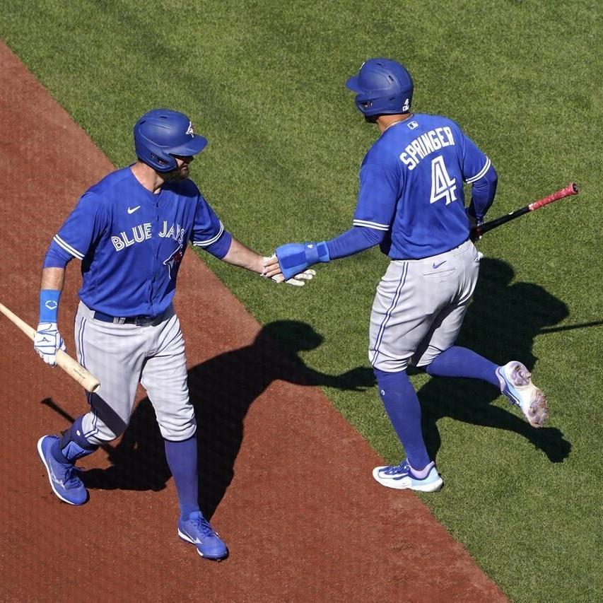 Clement and Springer hit RBI singles in the 8th in the Blue Jays' 2-0 win  over the Marlins