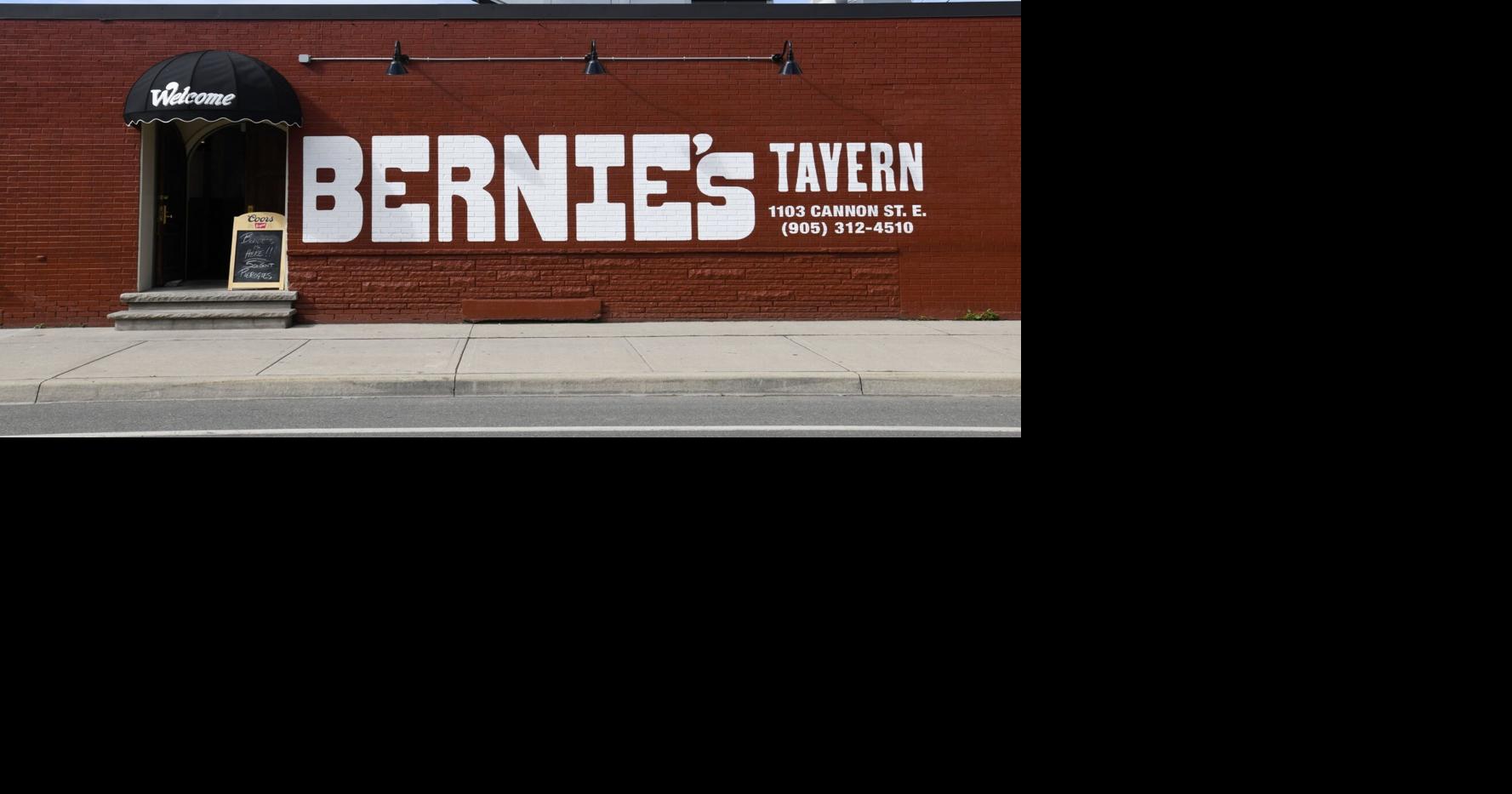 Looking for Hamilton sports bars to watch football? Check out these local spots offering game-day specials, wings, pizza and more.