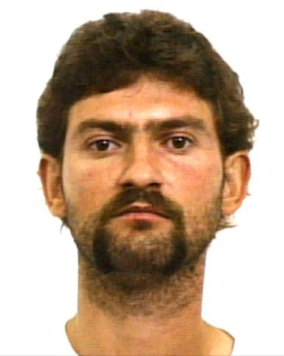 ICE arrests fugitive Charles Peter Billone, 64, in Santa Cruz after 30 years on the run; he faces removal to Canada