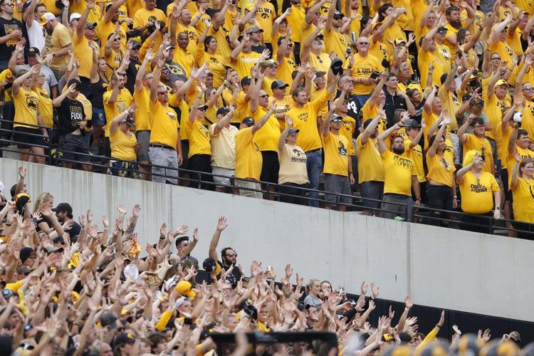 College football traditions: 'Hawkeye Wave' bonds everyone in stadium ...