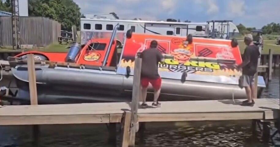 Turkey Point Boat Ramp Burger boat floating eatery sinks at Turkey Point boat ramp