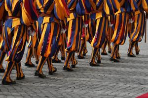 Vatican investigates Swiss Guard after allegations of an antisemitic incident in St. Peter's Square