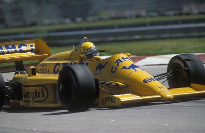 Senna car