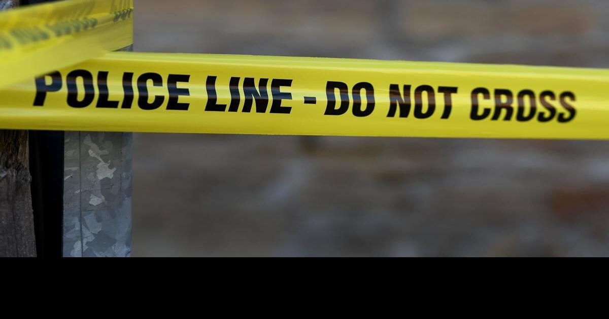 Masked man wanted in east Hamilton stabbing