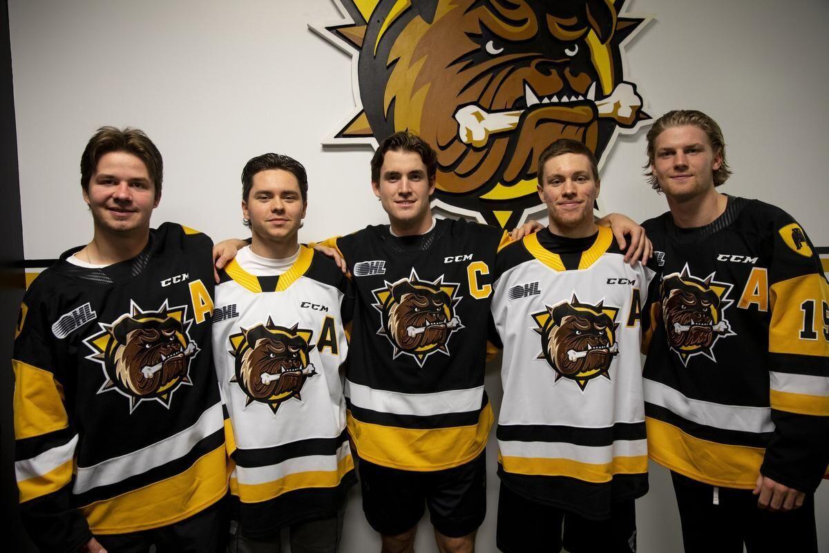 Hamilton Bulldogs Home Uniform - Ontario Hockey League (OHL