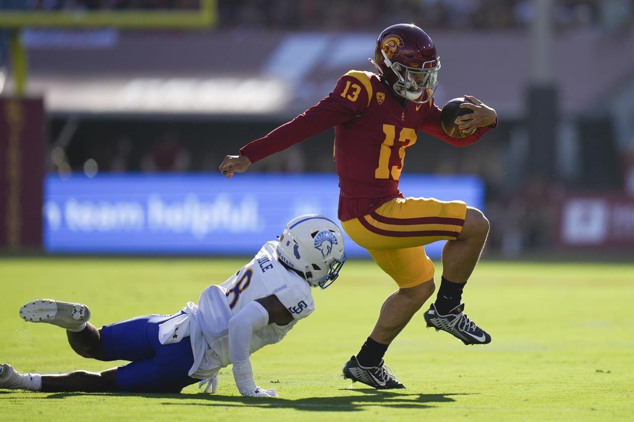 Okwuegbunam, McLaughlin help the Broncos rout the mistake-prone Rams 41-0  in preseason finale