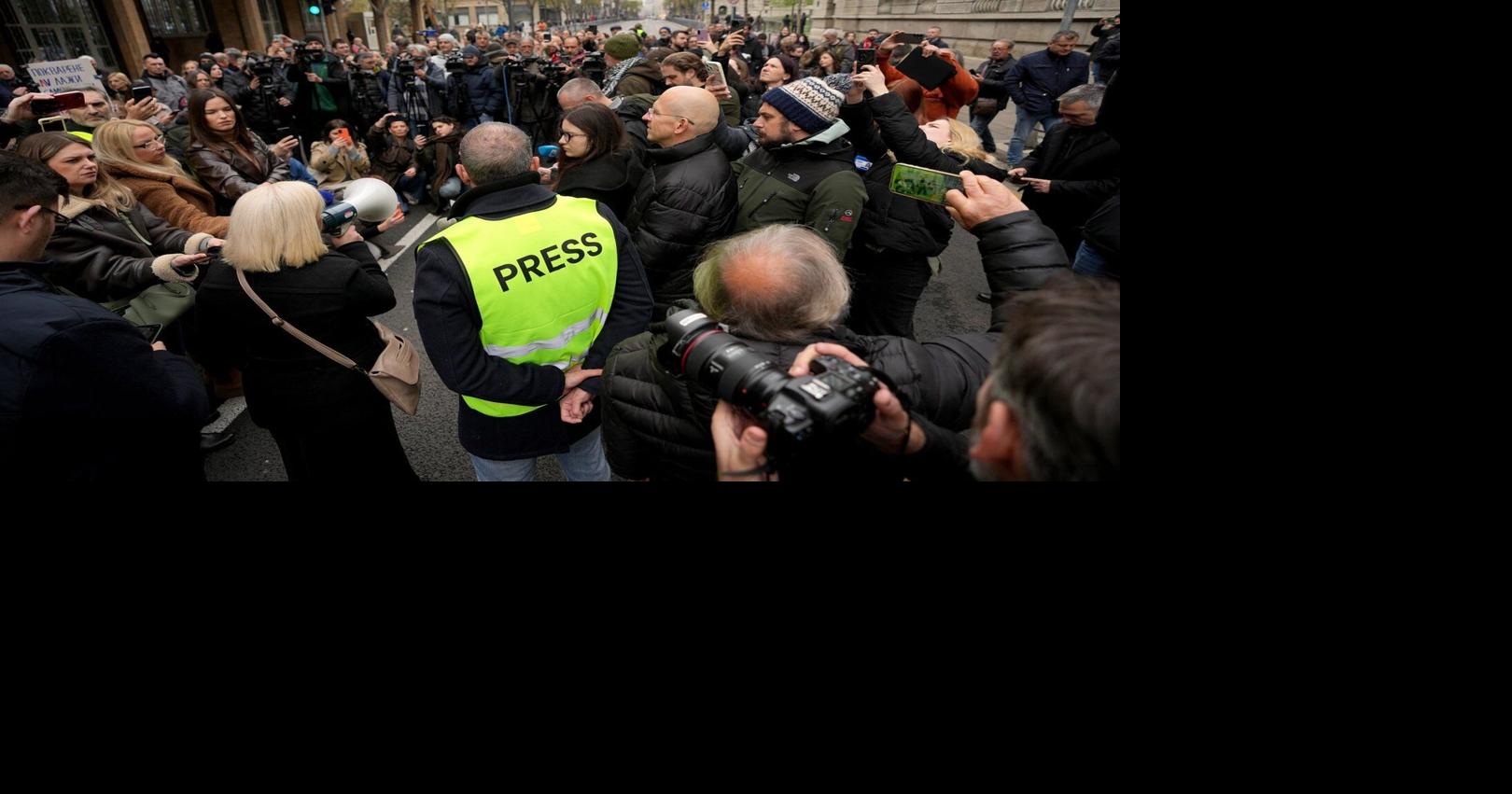 Serbian journalists protest reported attacks, pressure on media