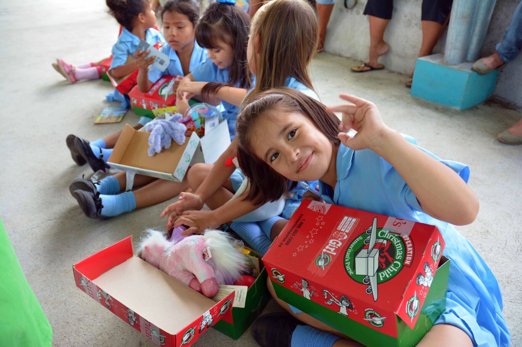 Spreading God's love, a shoebox at a time - HooverSun.com