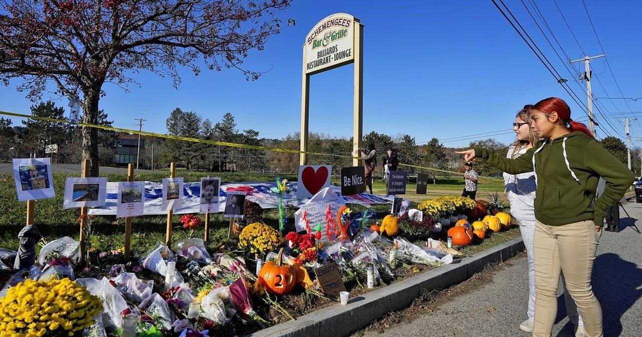 Gunman's family told deputy before Maine's deadliest shooting that they hadn't removed his weapons - Vimarsana News