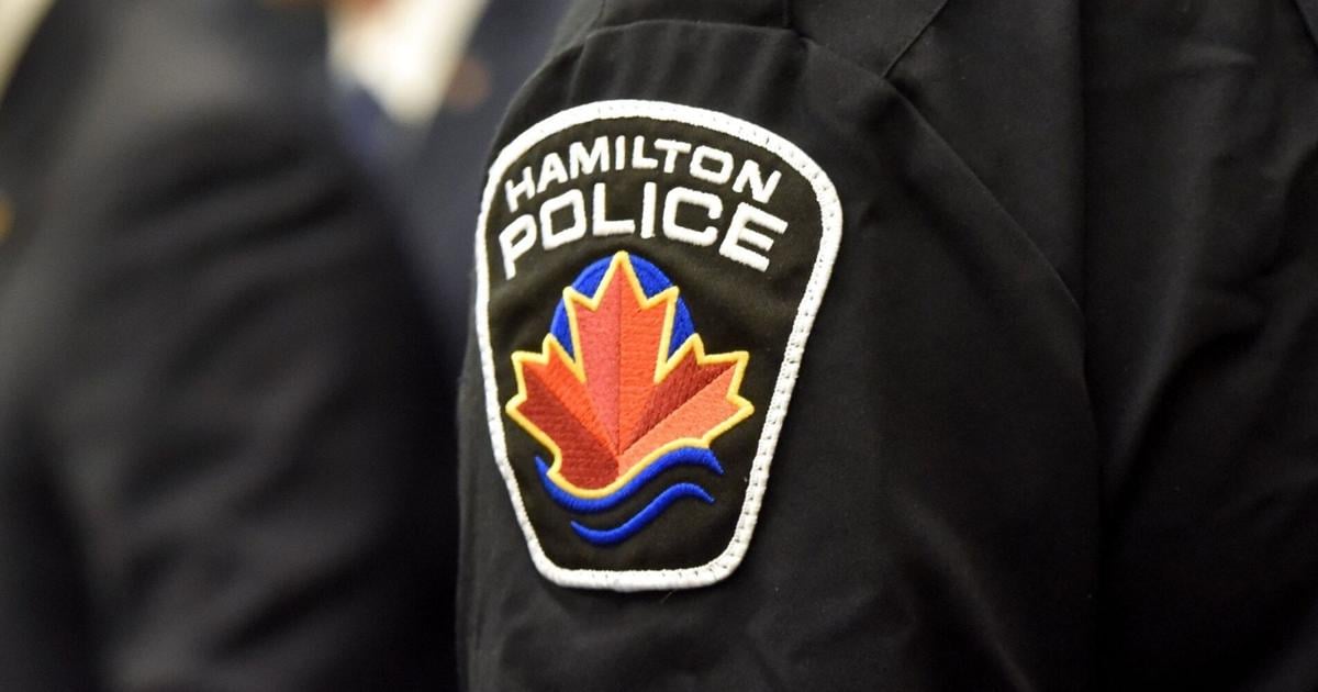 Hamilton police close stretch of King Street East after crash