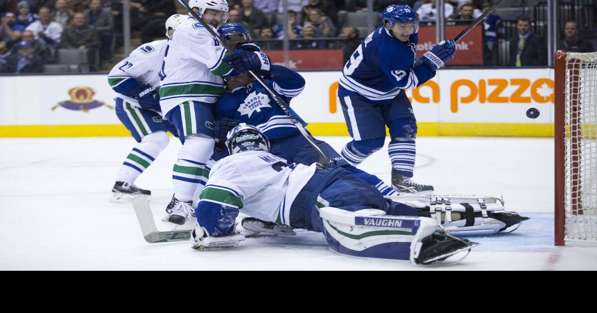 Reimer backstops Leafs to victory over Canucks