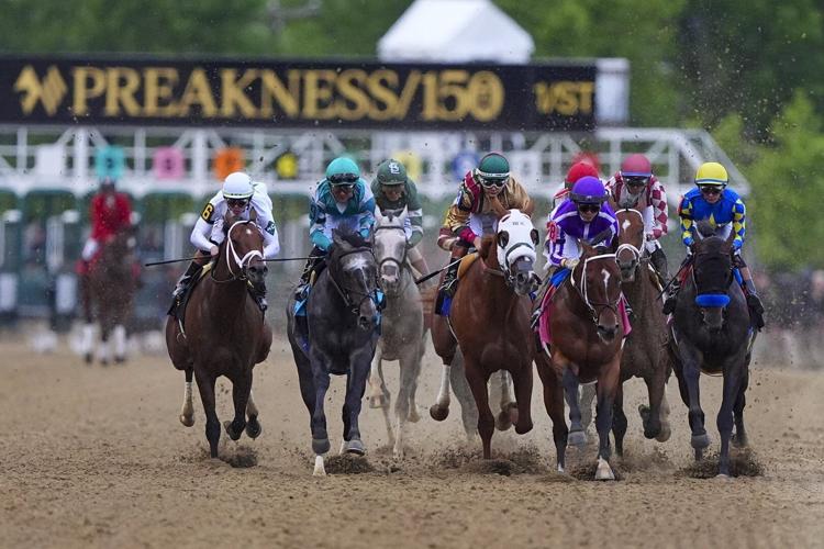 Hall of Famers Bob Baffert and D. Wayne Lukas watch horses get troubled trips in the Preakness
