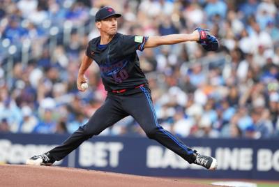 'Didn't miss a beat': Savvy veteran Bassitt leads Jays to win in return from break